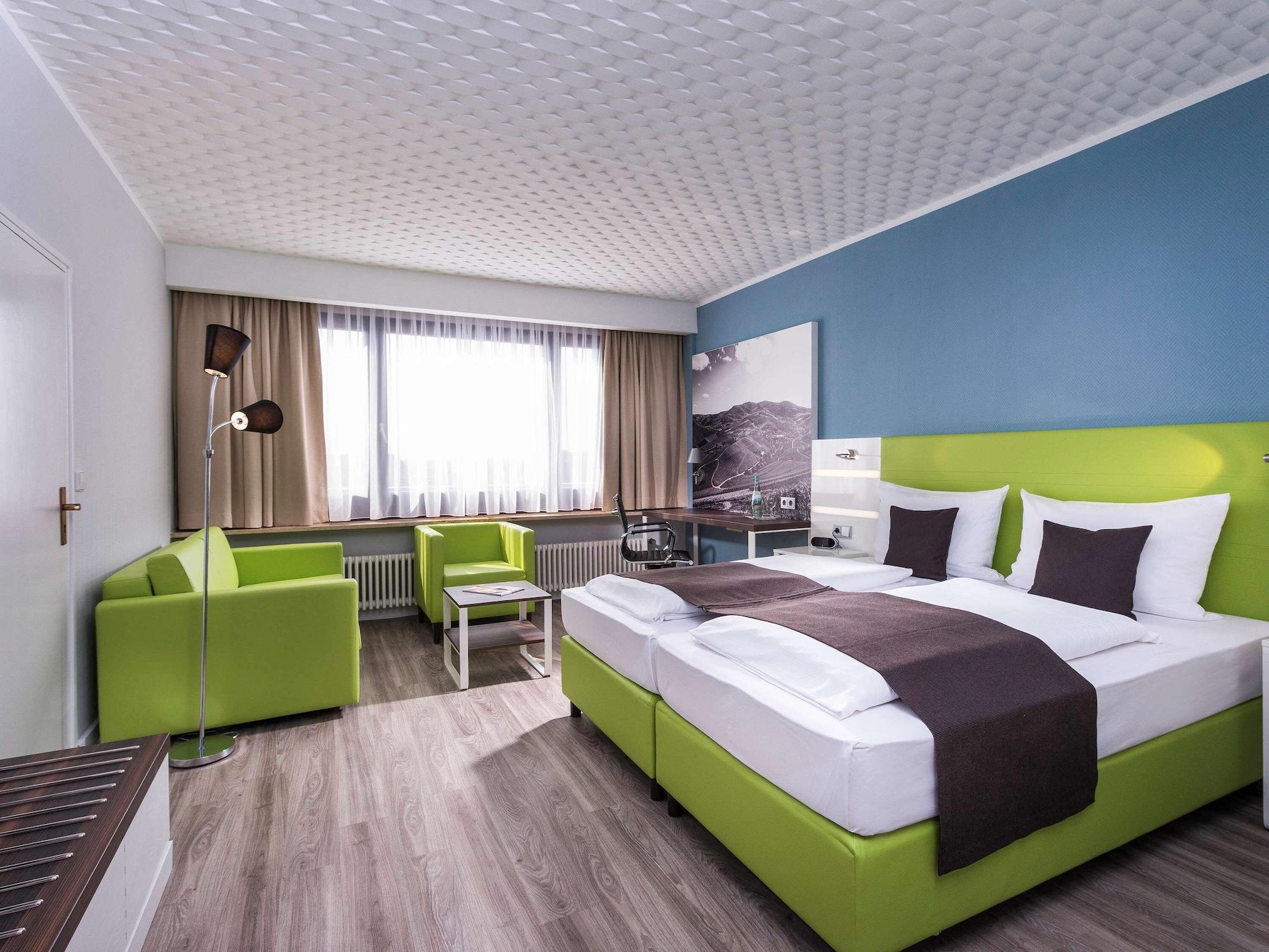 Ibis Styles Offenburg City エクステリア 写真