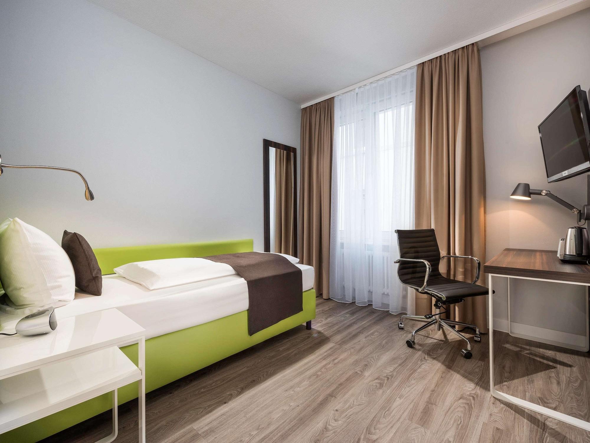 Ibis Styles Offenburg City エクステリア 写真